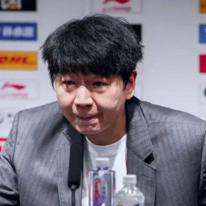 足球赛事-山东男篮惨败，邱彪赛后爆粗：觉得很丢人，有球员就不是职业球员
